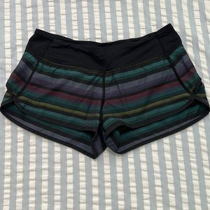 Lululemon 2.5” Speed Shorts Poncho Stripe size 6